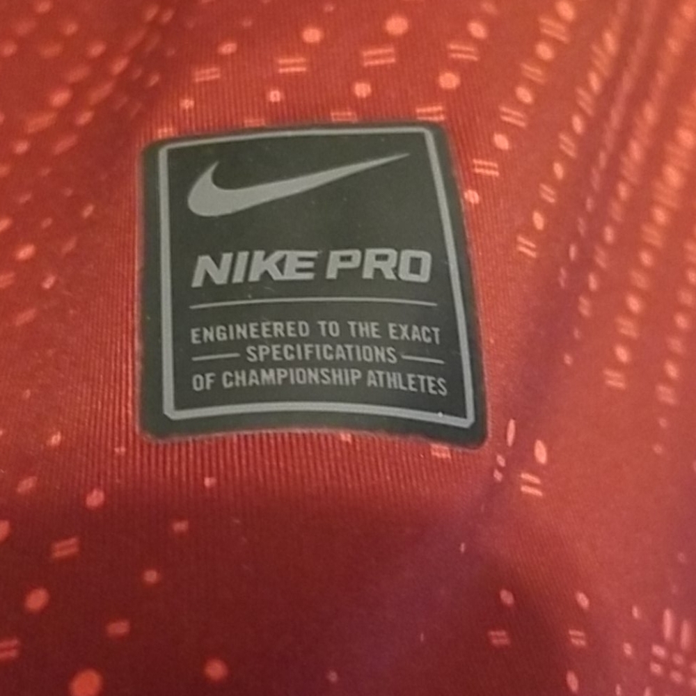 Nike Pro Dri-Fit Shirt - Picture 4 of 4